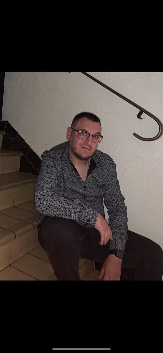 Profil de Nihad